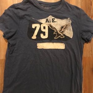 Men’s American Eagle shirt
